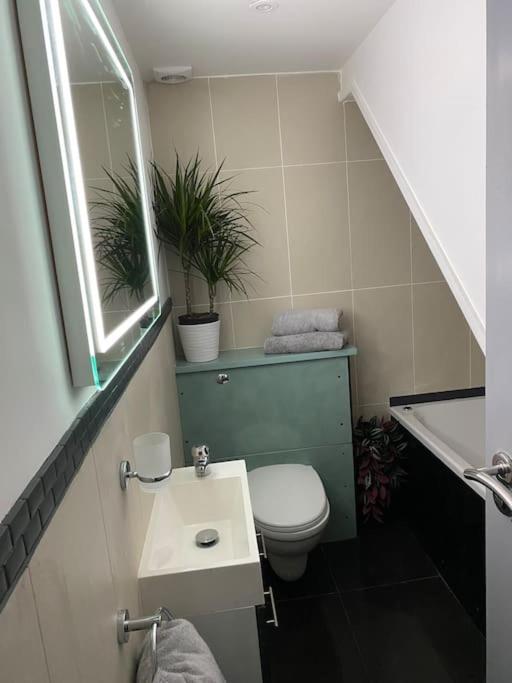 Trendy 3 Bedroom Home Close To Margate Beaches Bars Resturants 2 Night Min Stay Westgate-on-Sea Eksteriør billede